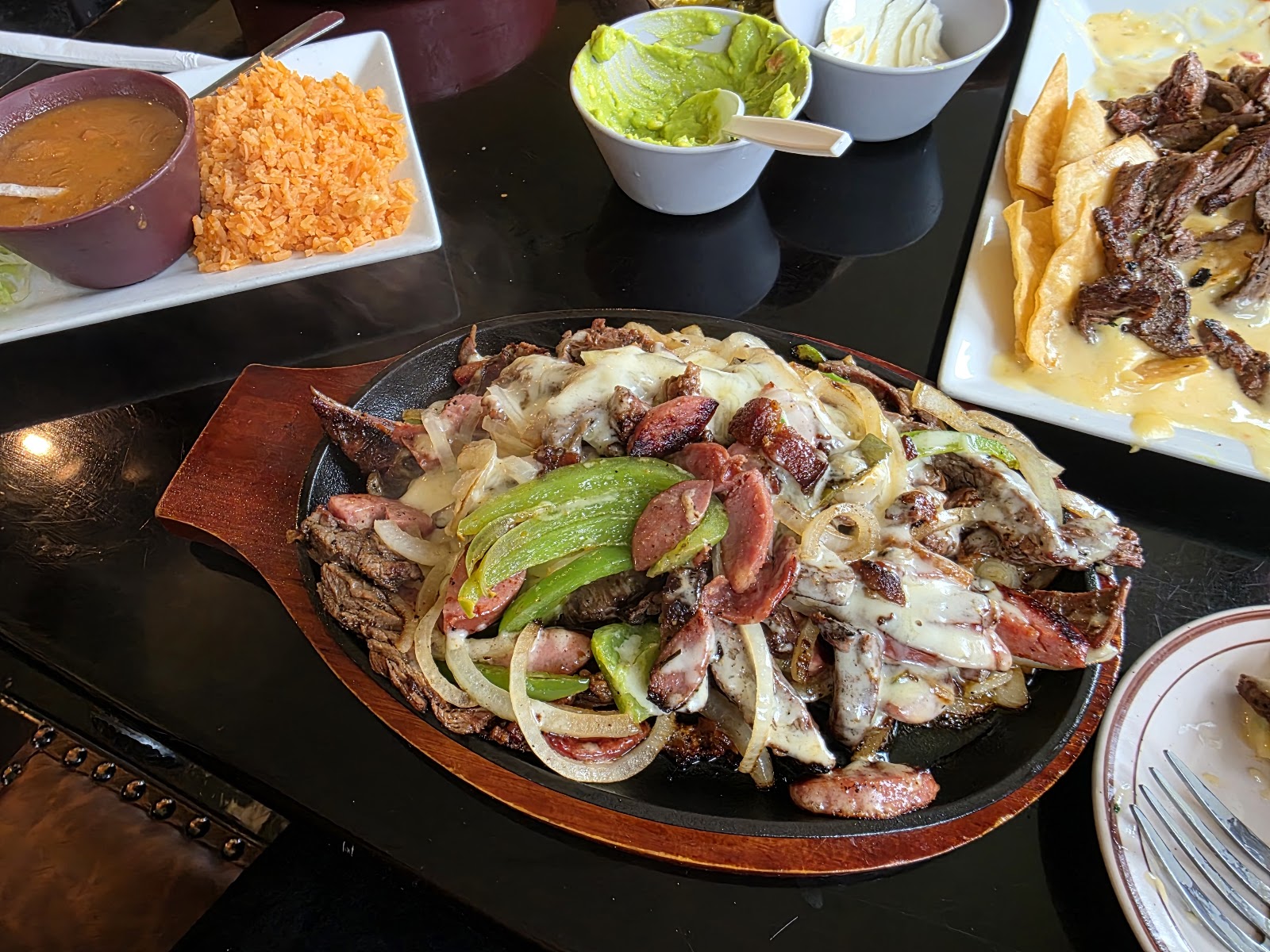 Los Agaves Mexican Grill and Bar photo 6